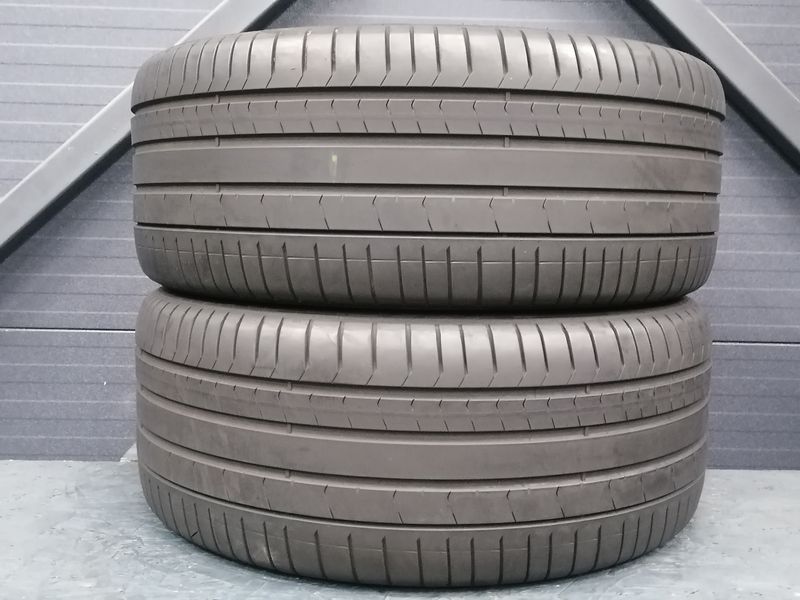Шини б\у 225/40 R19