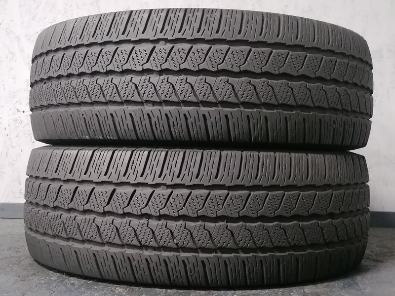 Шини б\у 205/65 R16C