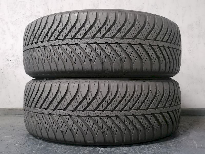 Шини б\у 215/60 R17