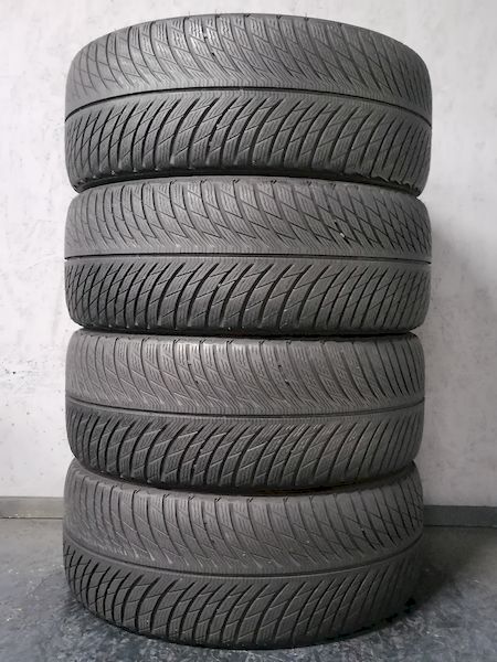 Шини б\у 225/50 R17