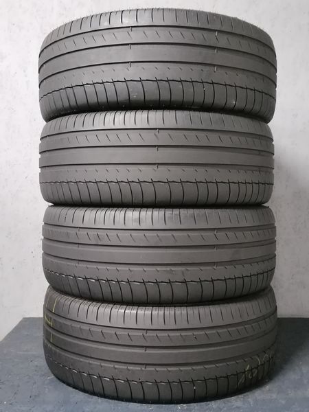 Шини б\у 225/60 R18