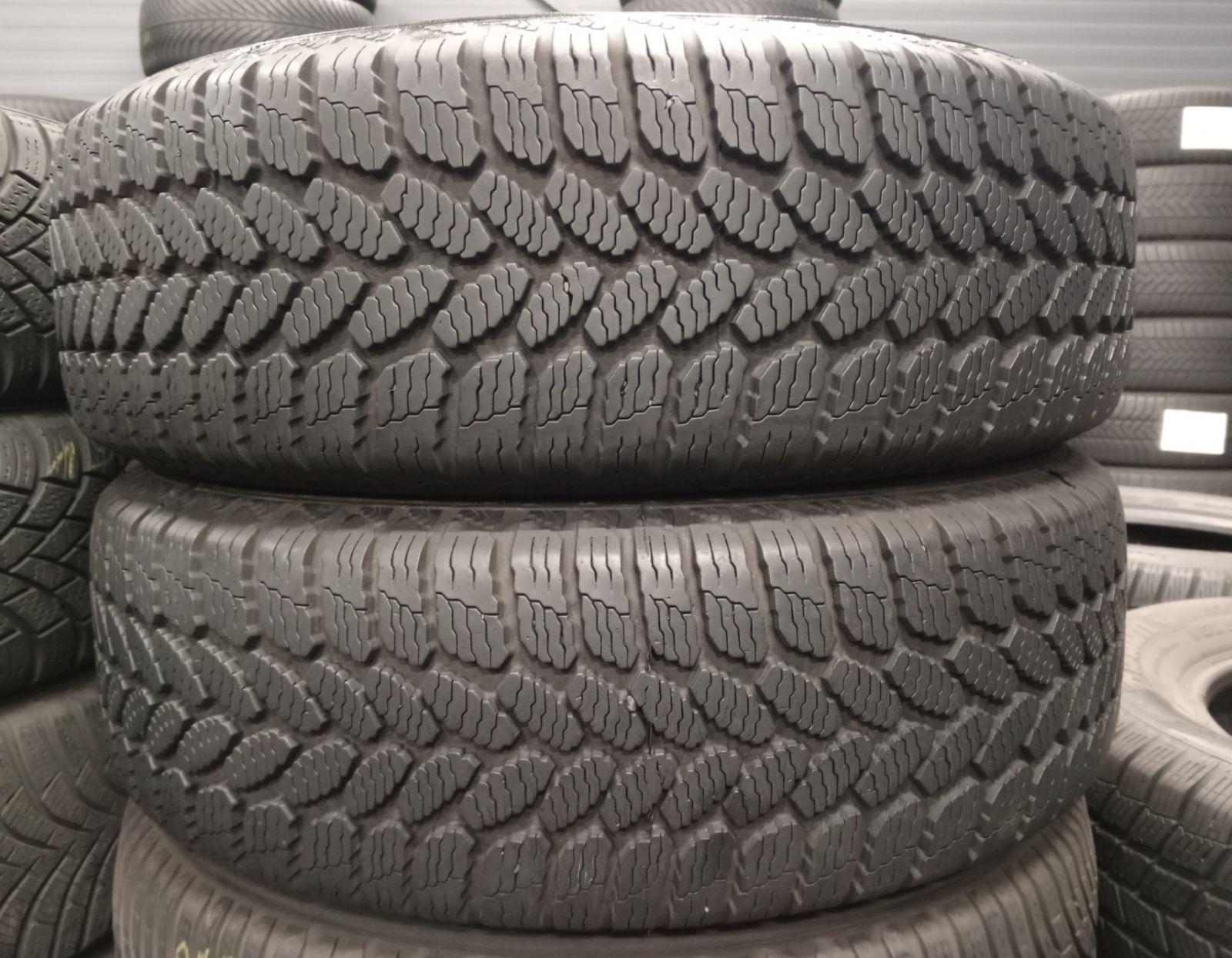 Шини б\у 195/65 R15