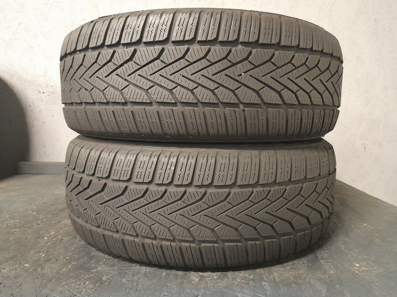 Шини б\у 215/65 R16