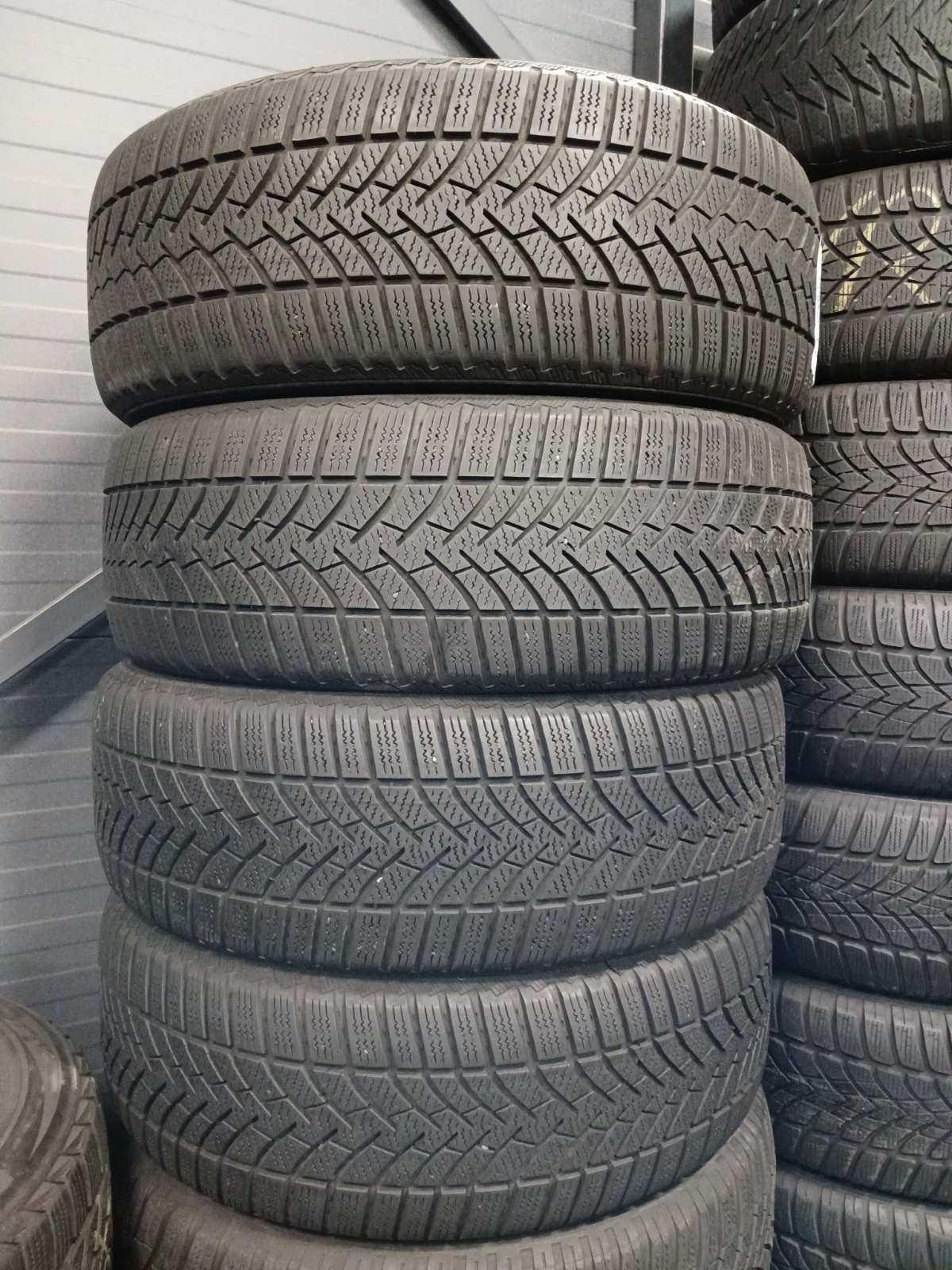 Шини б\у 205/55 R16