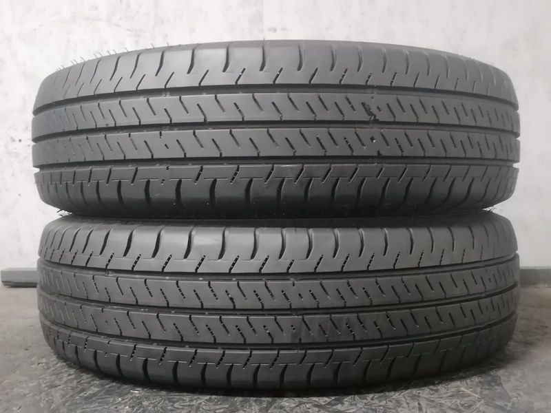 Шини б\у 215/75 R16C