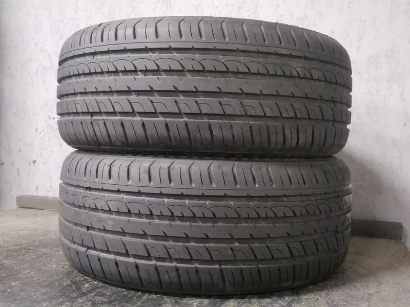 Шини б\у 225/45 R19