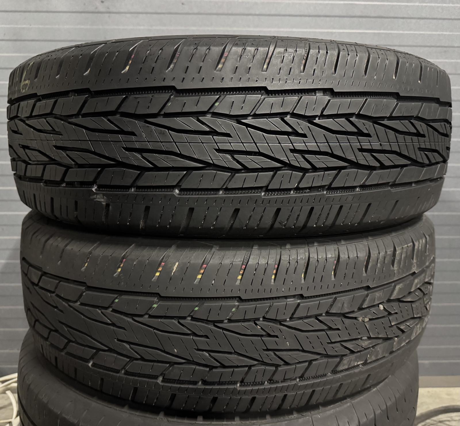 Шини б\у 215/65 R16