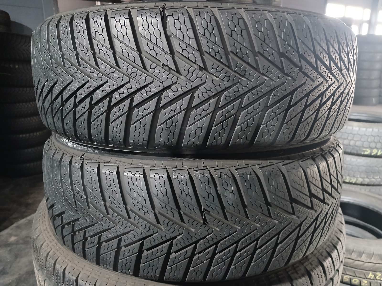 Шини б\у 175/55 R15