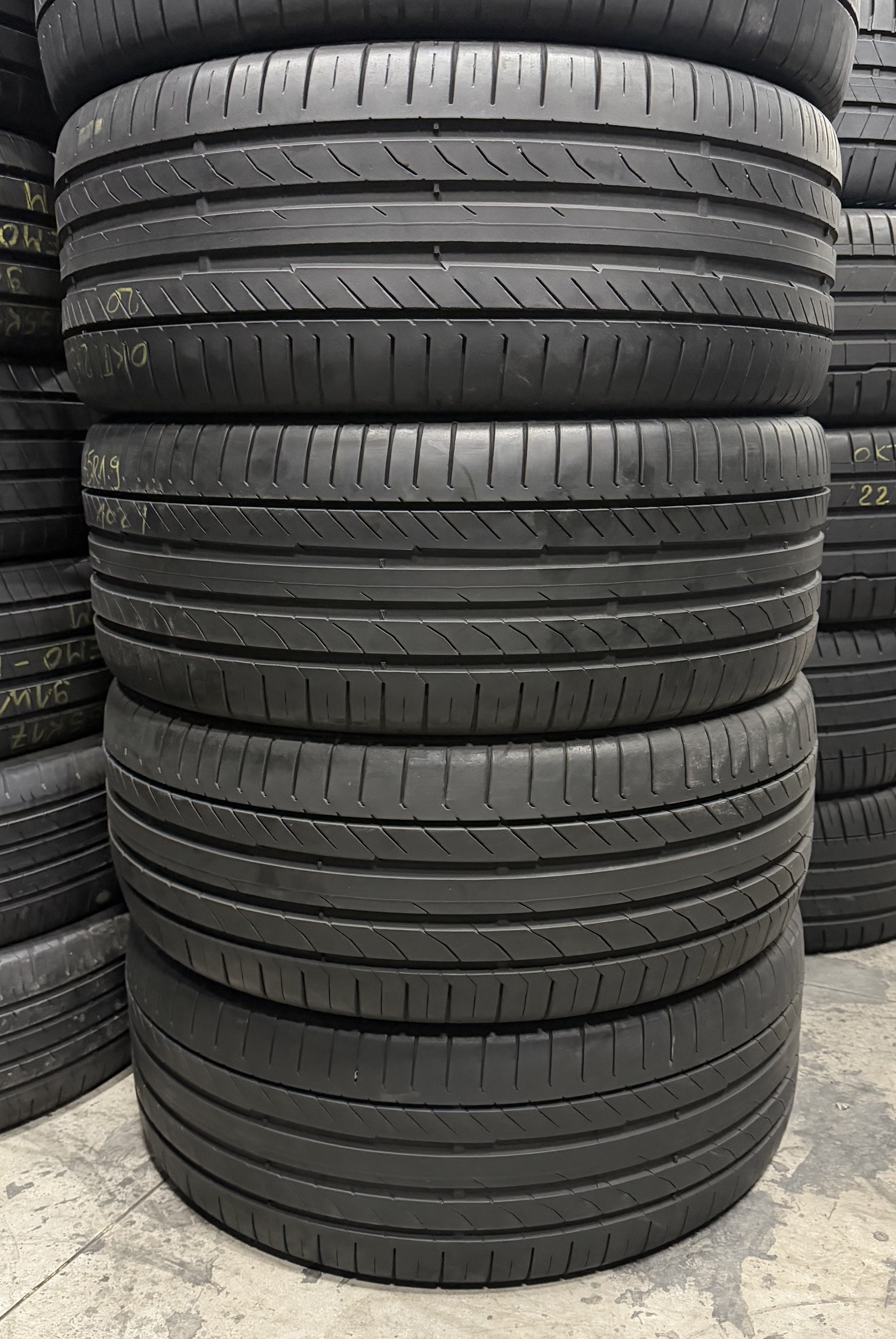 Шини б\у 245/45 R19