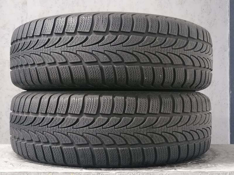 195/65 R15 - Nokian All Weather W+ резина б\у