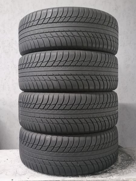 Шини б\у 215/55 R17
