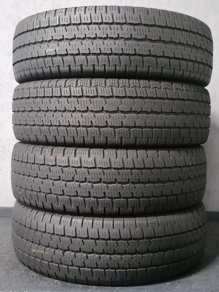 Шини б\у 235/65 R16C