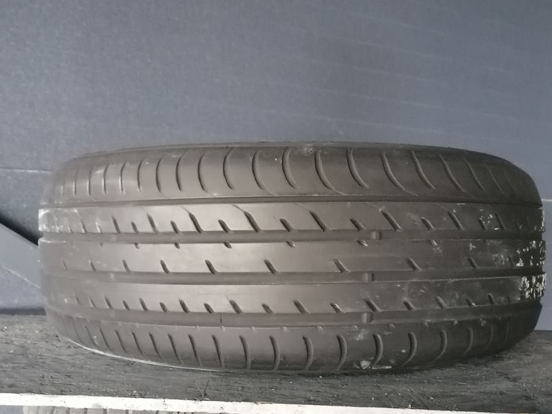 225/55 R17 - Toyo Proxes T1 Sport резина б\у