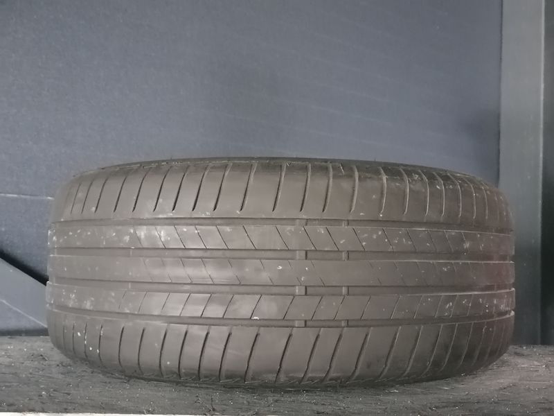 225/50 R17 - Bridgestone Turanza T005 резина б\у