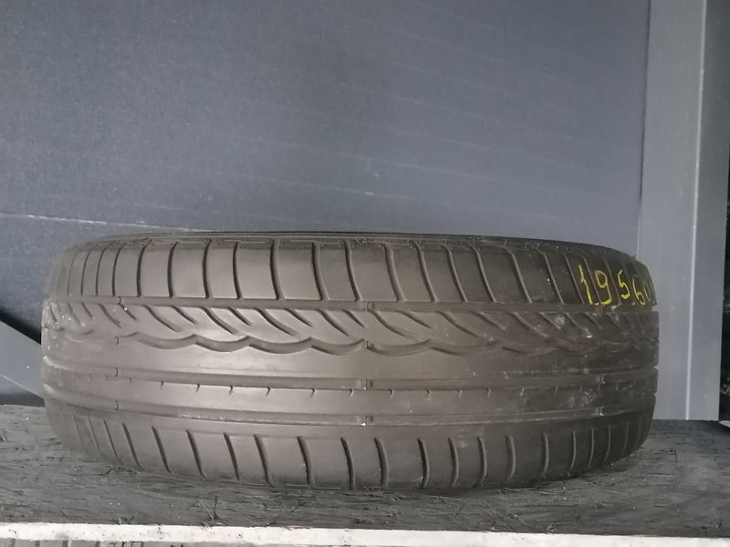 195/60 R15 - Dunlop SP Sport 01 резина б\у