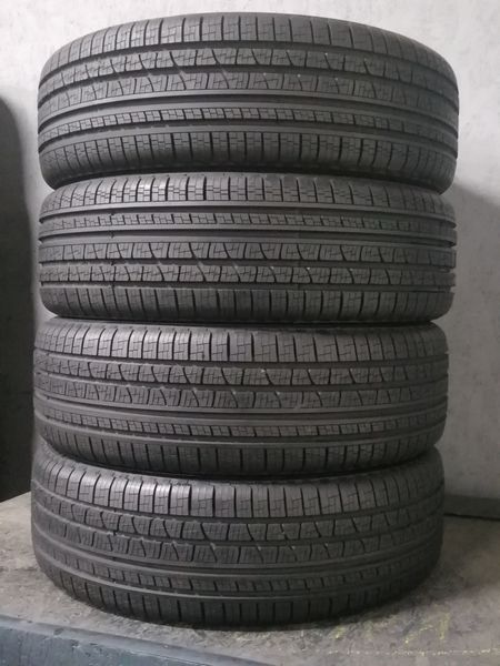 Шини б\у 235/65 R19