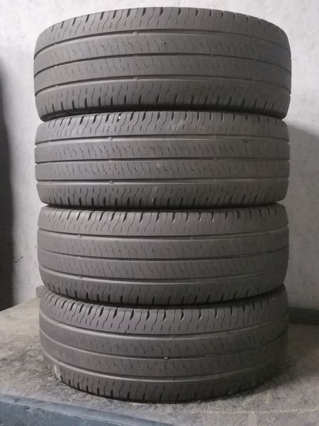 Шини б\у 235/65 R16C