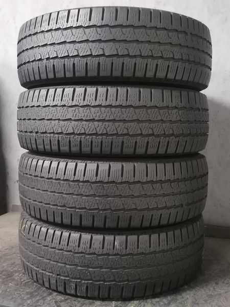 Шини б\у 205/65 R16C