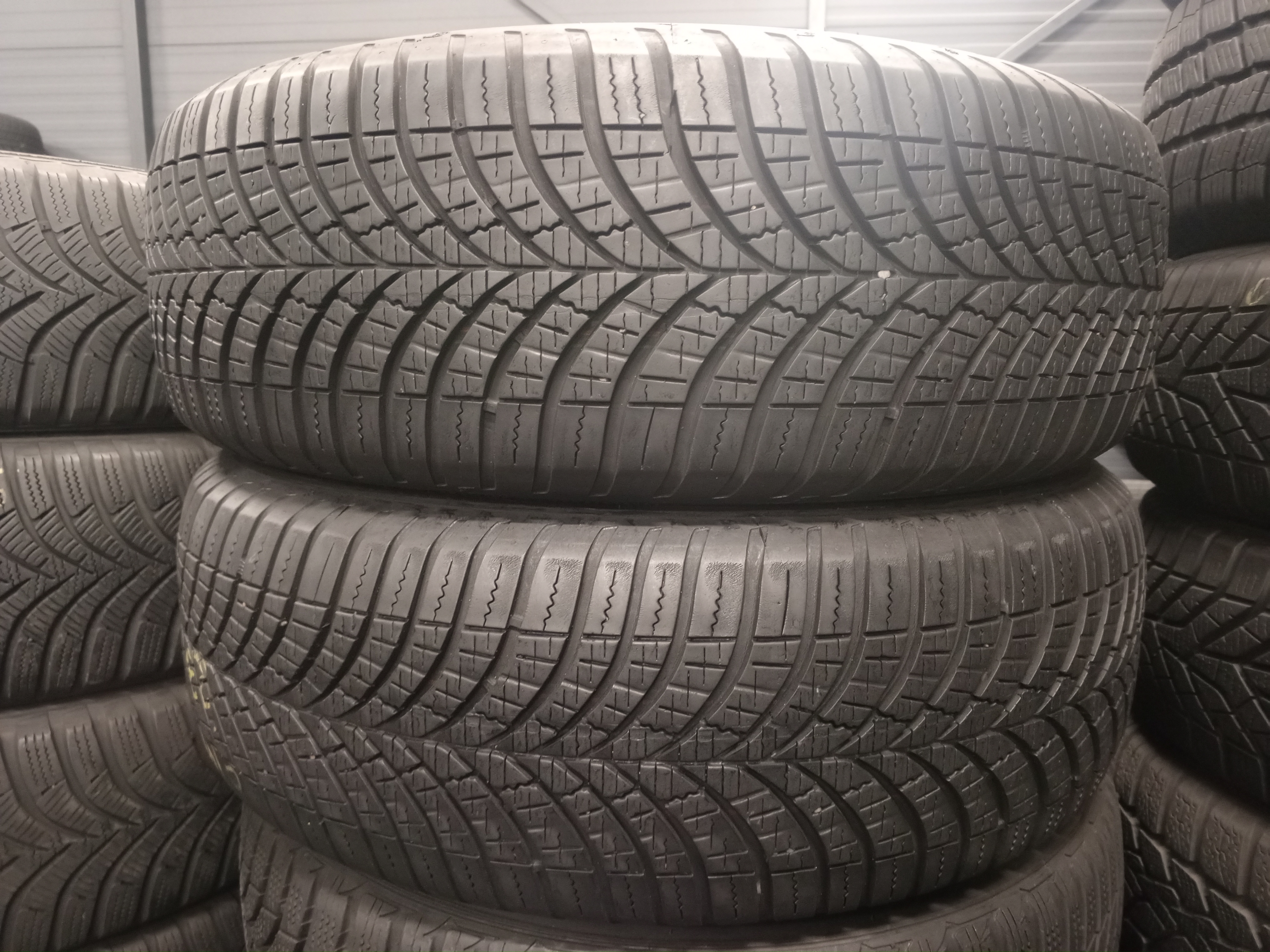 Шини б\у 195/65 R15