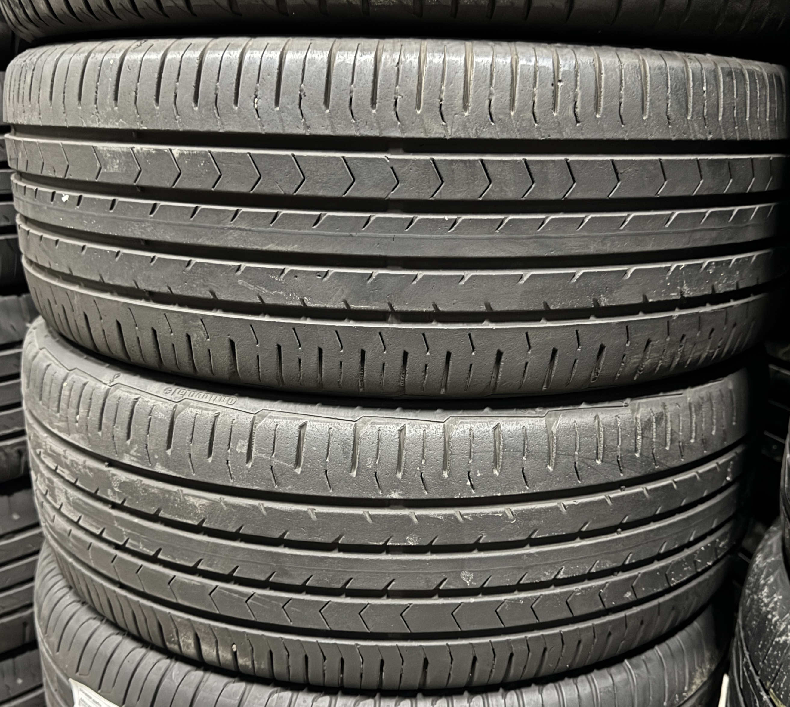 Шини б\у 205/55 R17