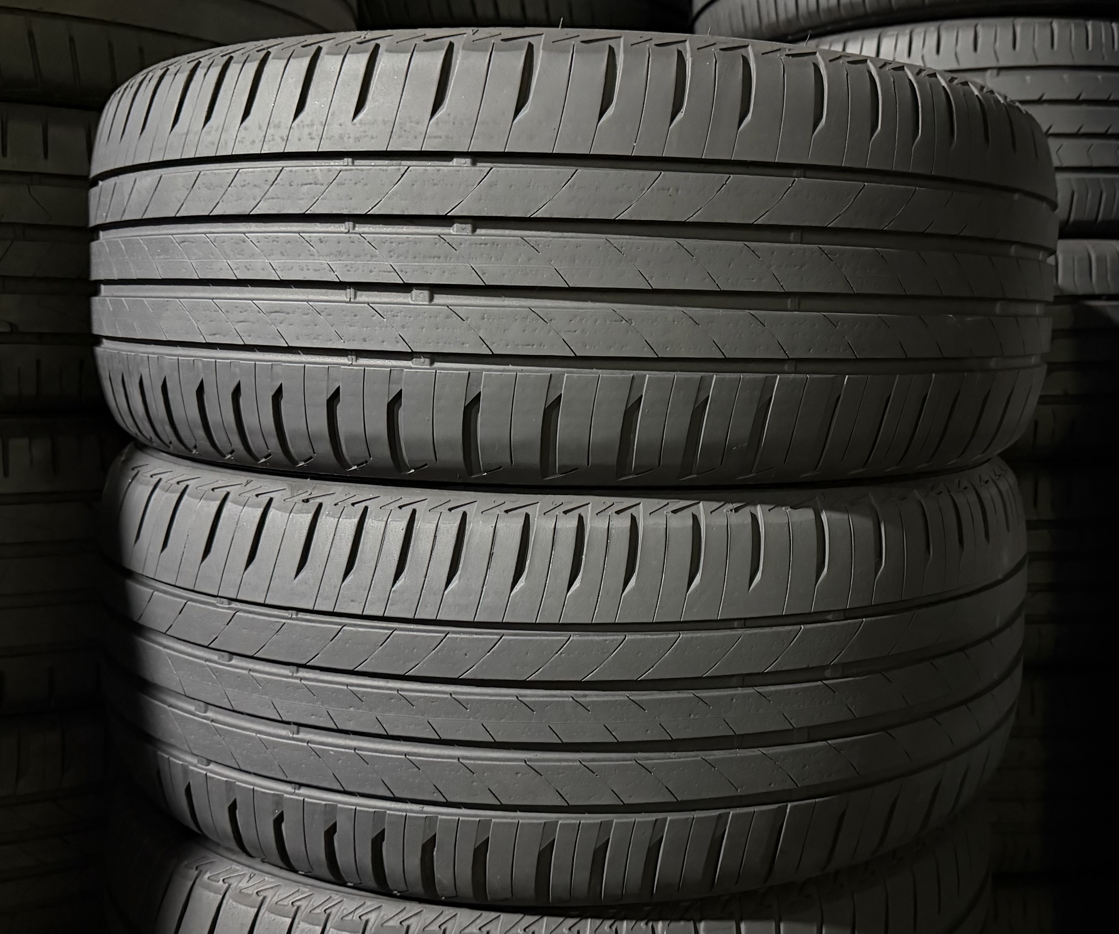 Шини б\у 225/45 R18