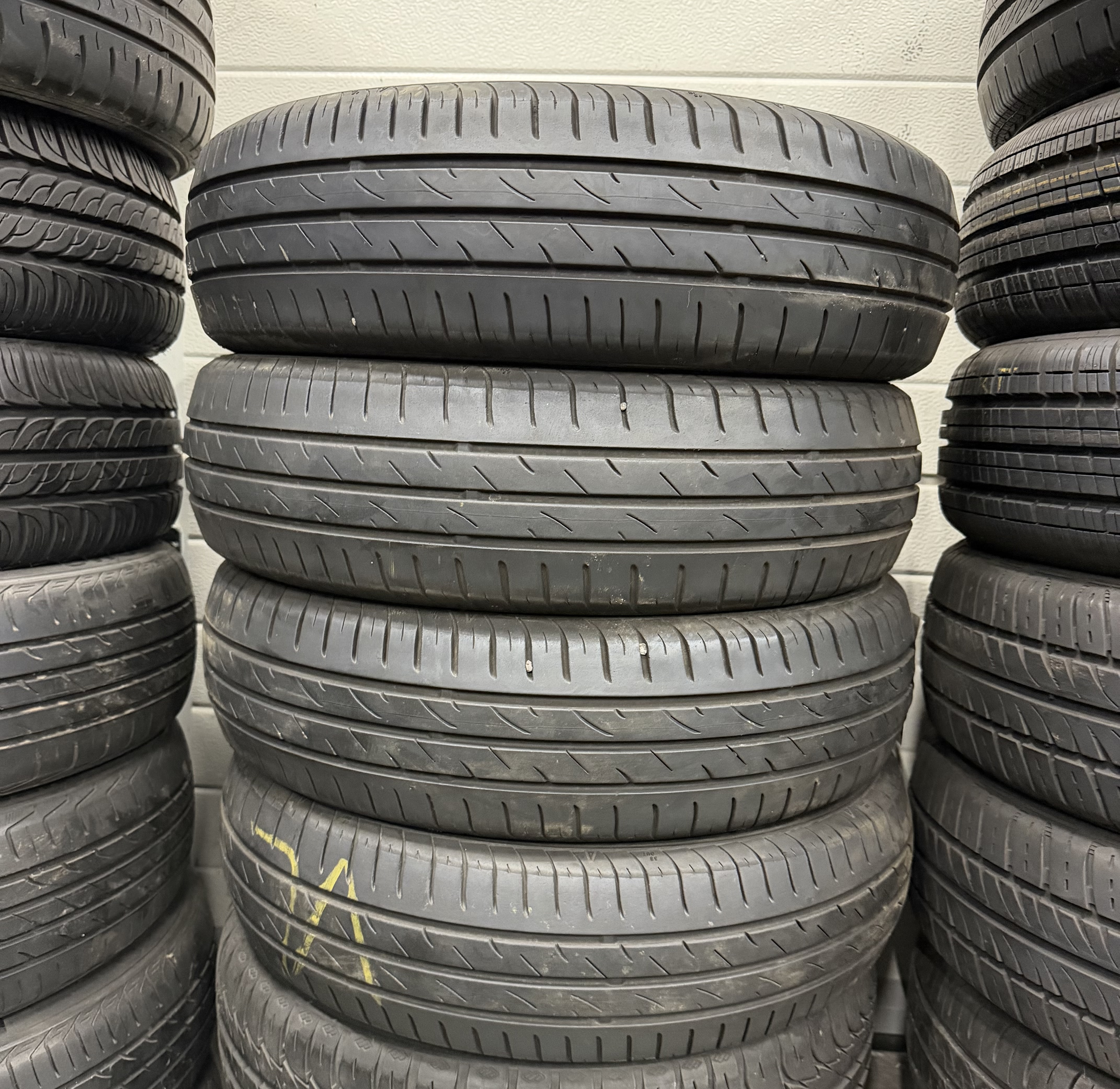 Шини б\у 165/70 R14