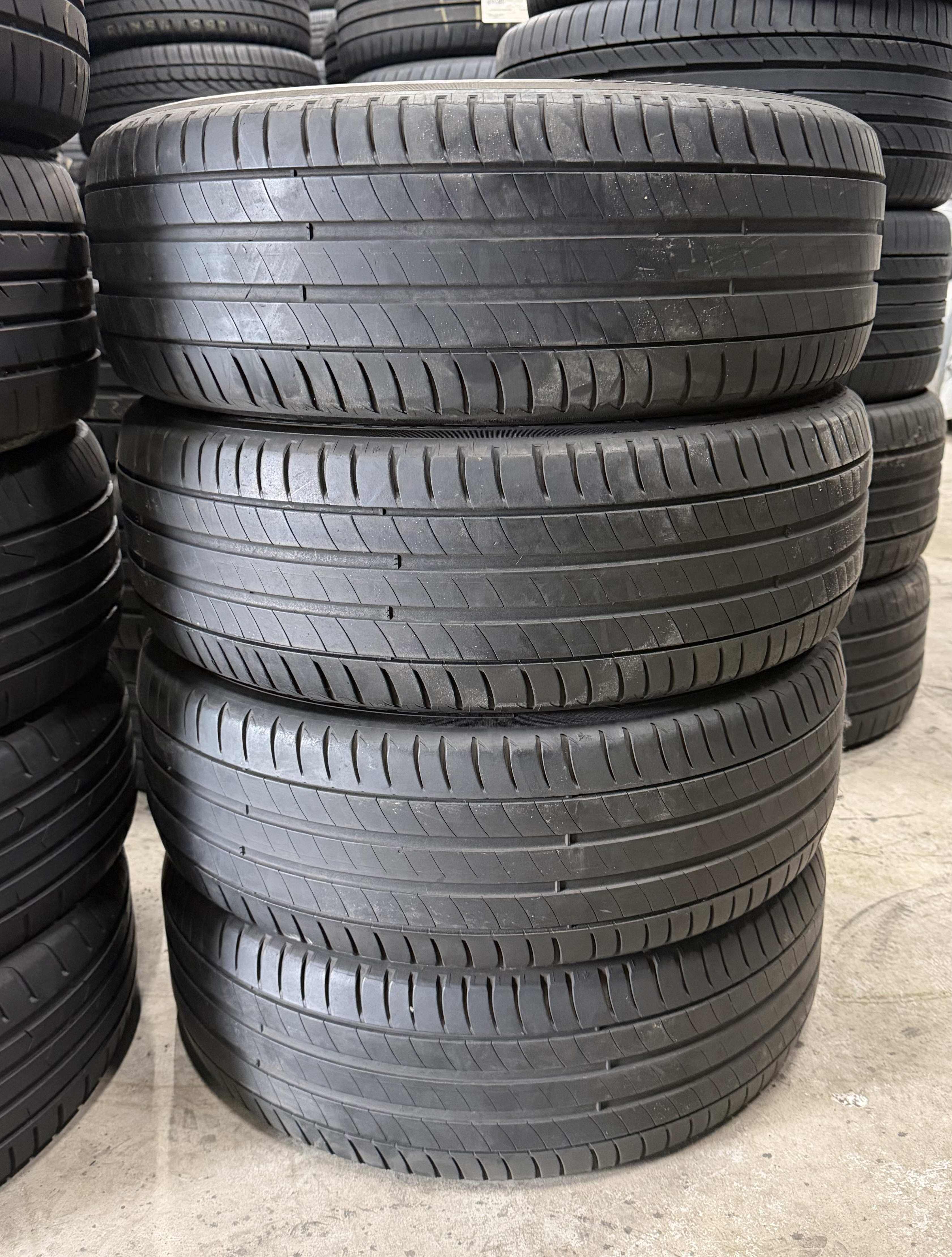 Шини б\у 205/55 R17