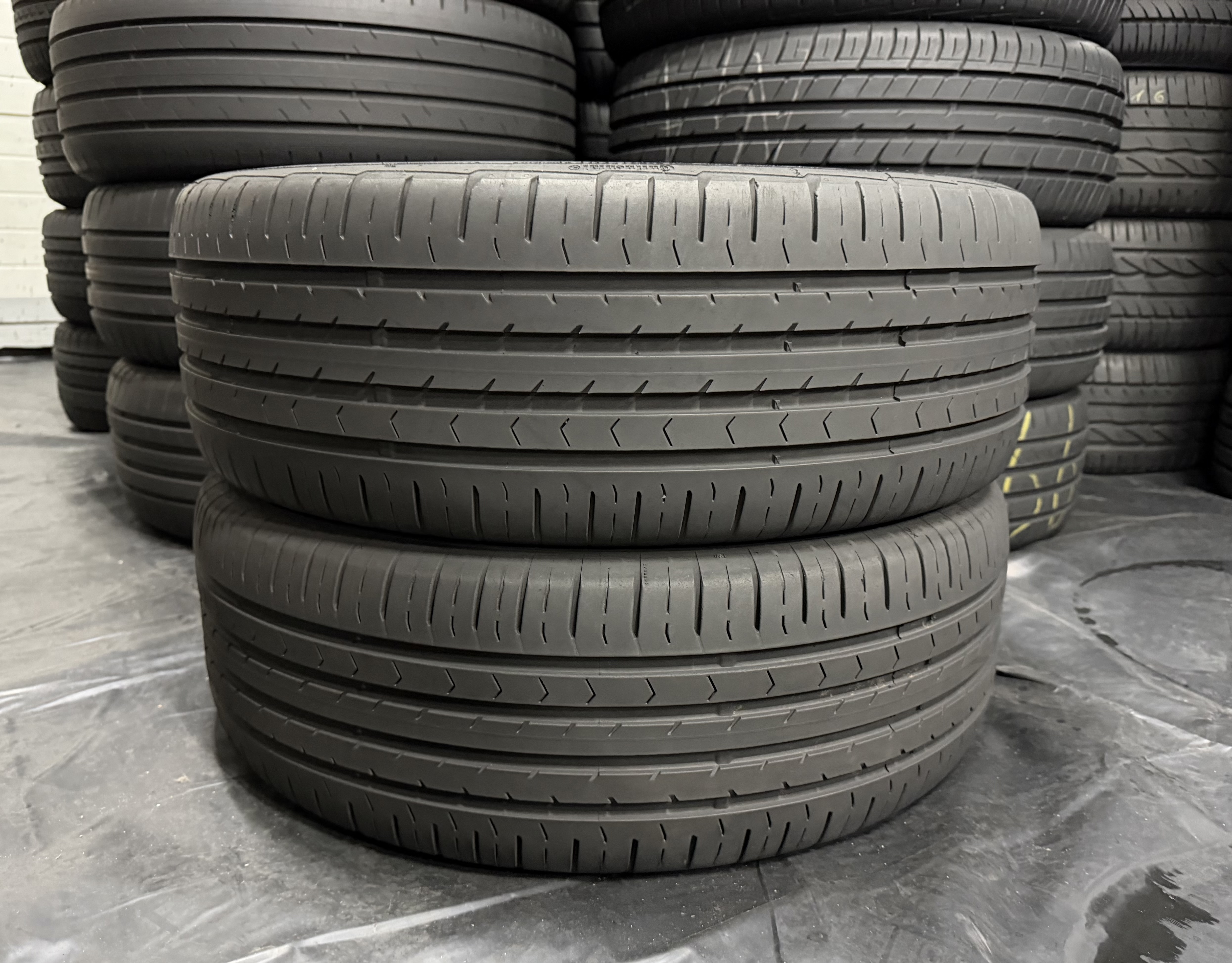 Шини б\у 215/60 R16