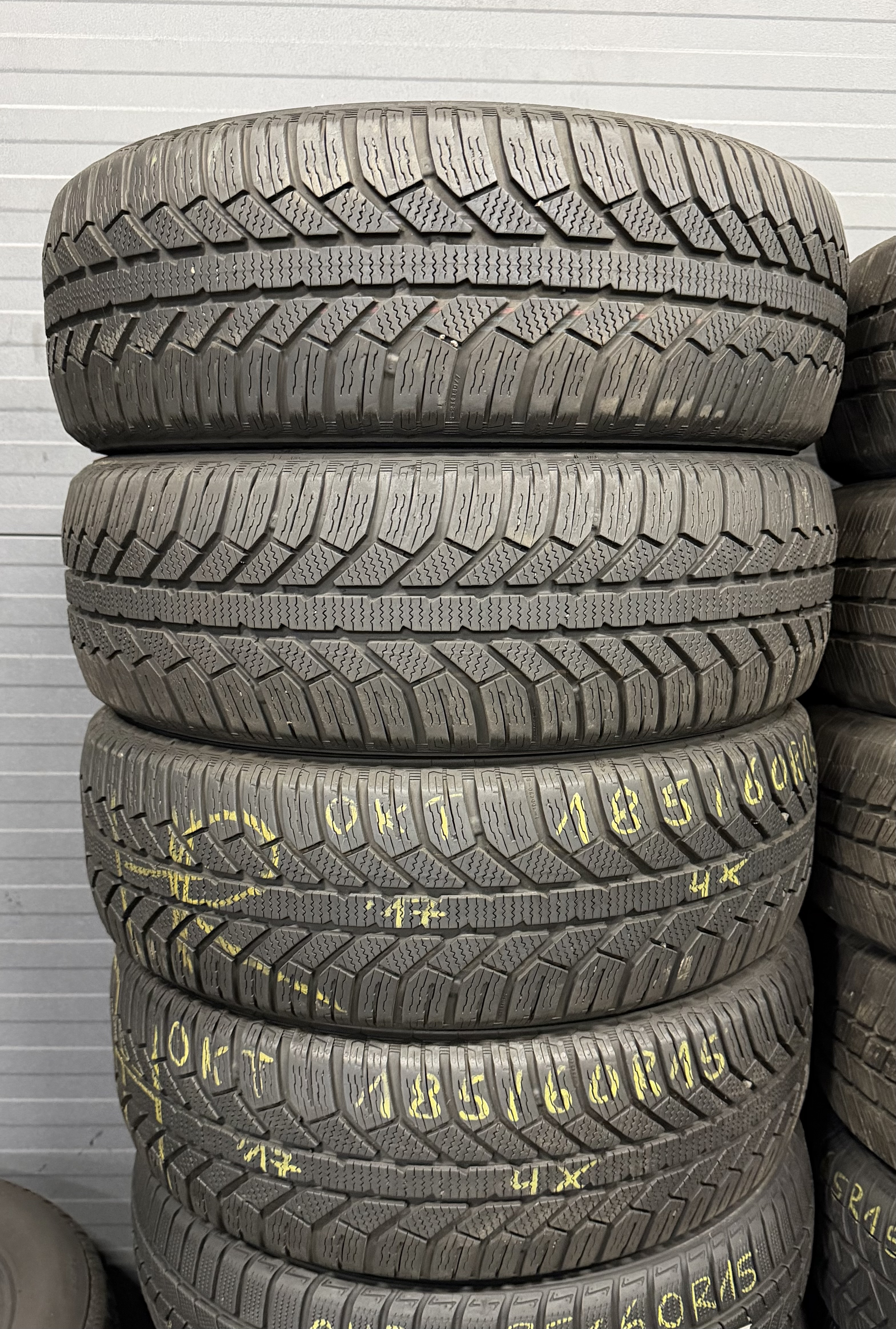 Шини б\у 185/60 R15