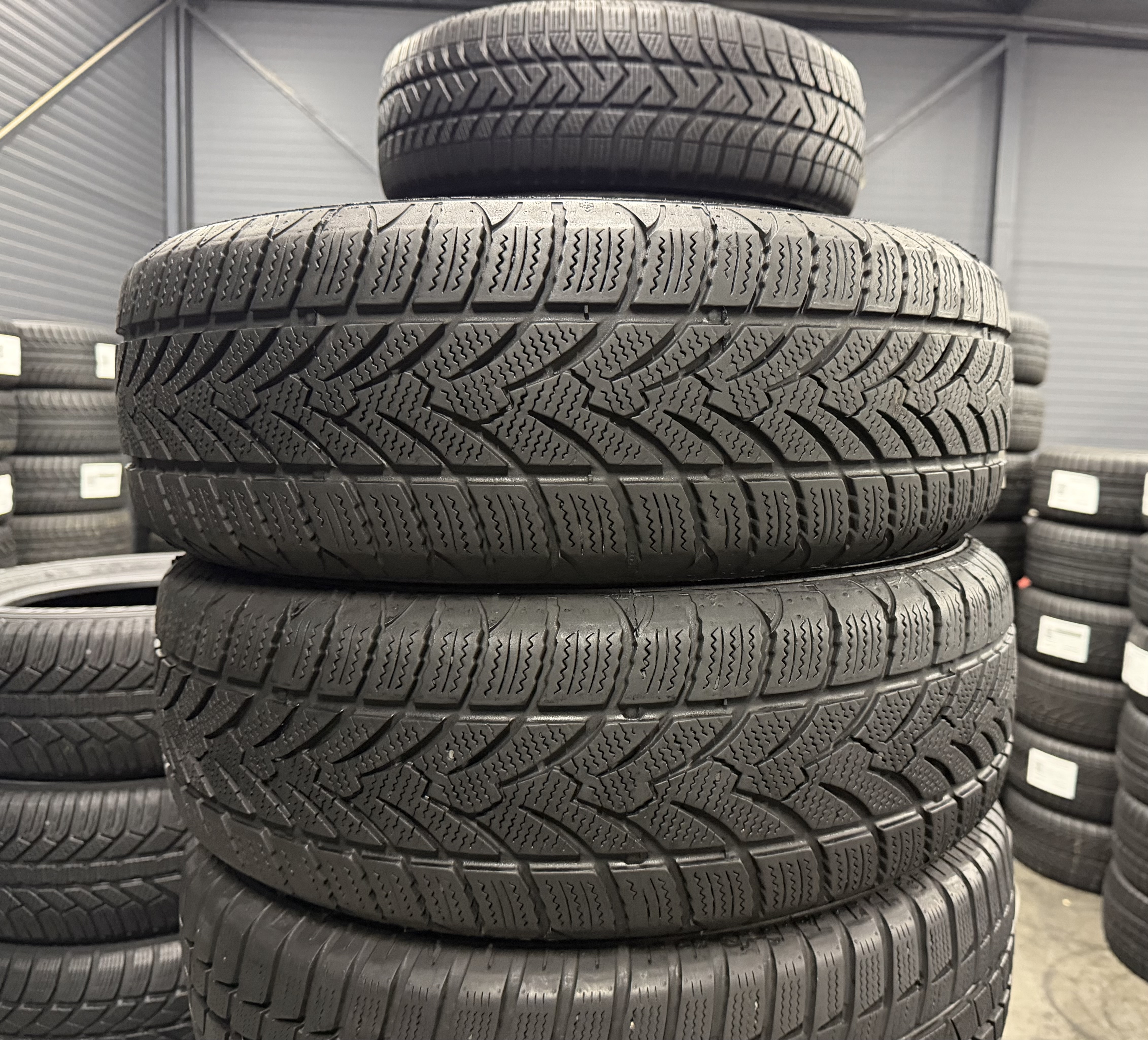 Шини б\у 195/65 R15