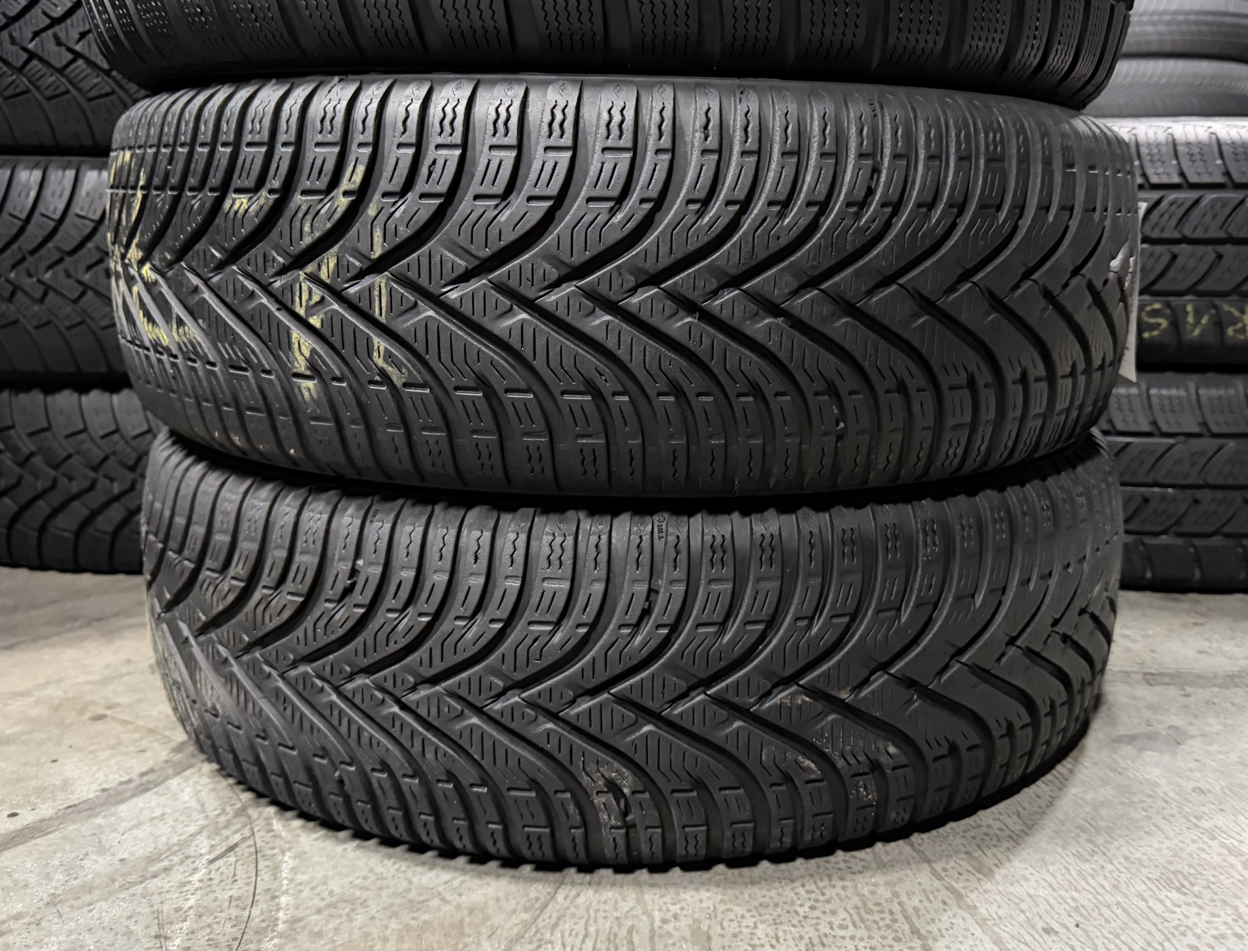 Шини б\у 195/60 R15