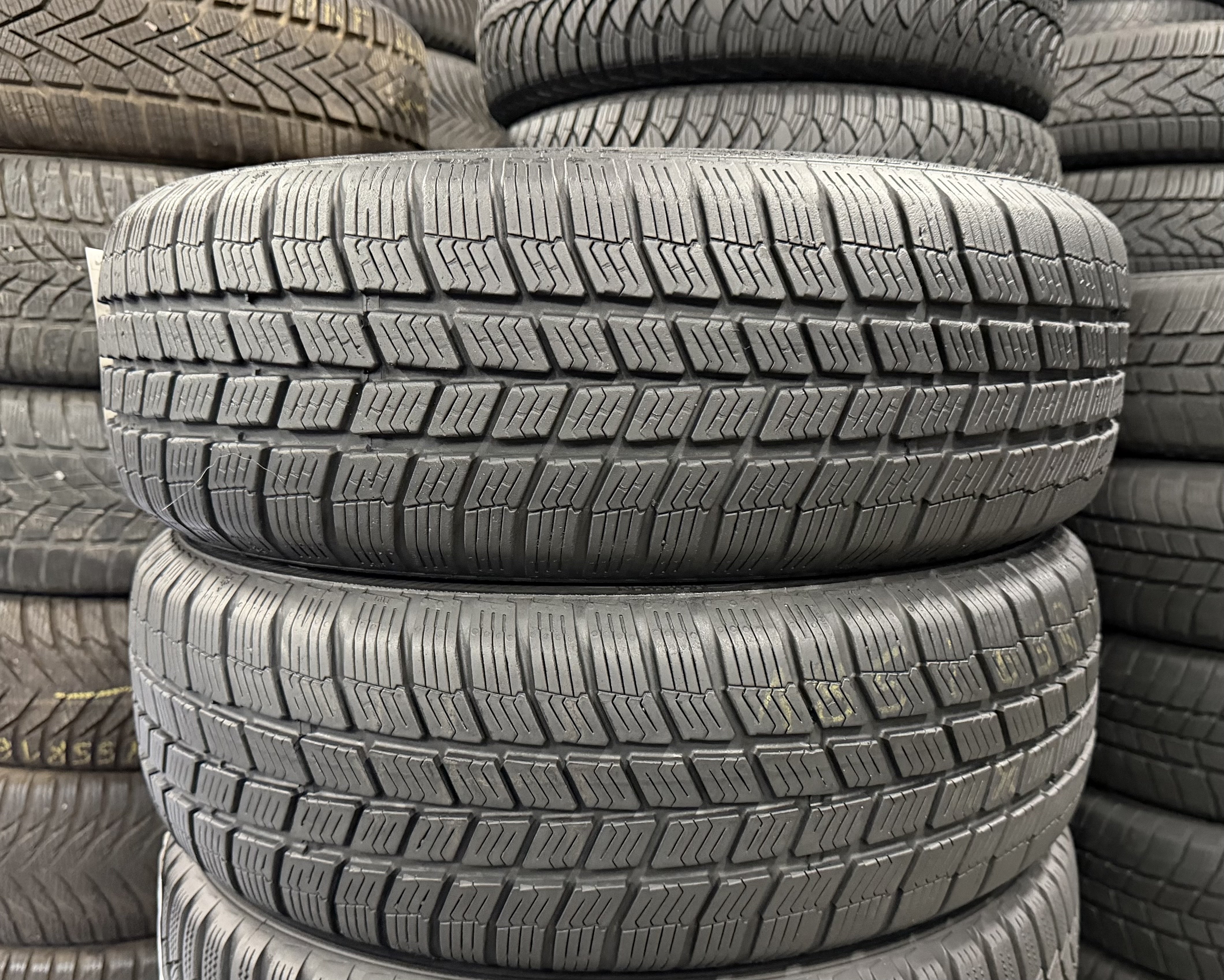 Шини б\у 185/65 R15