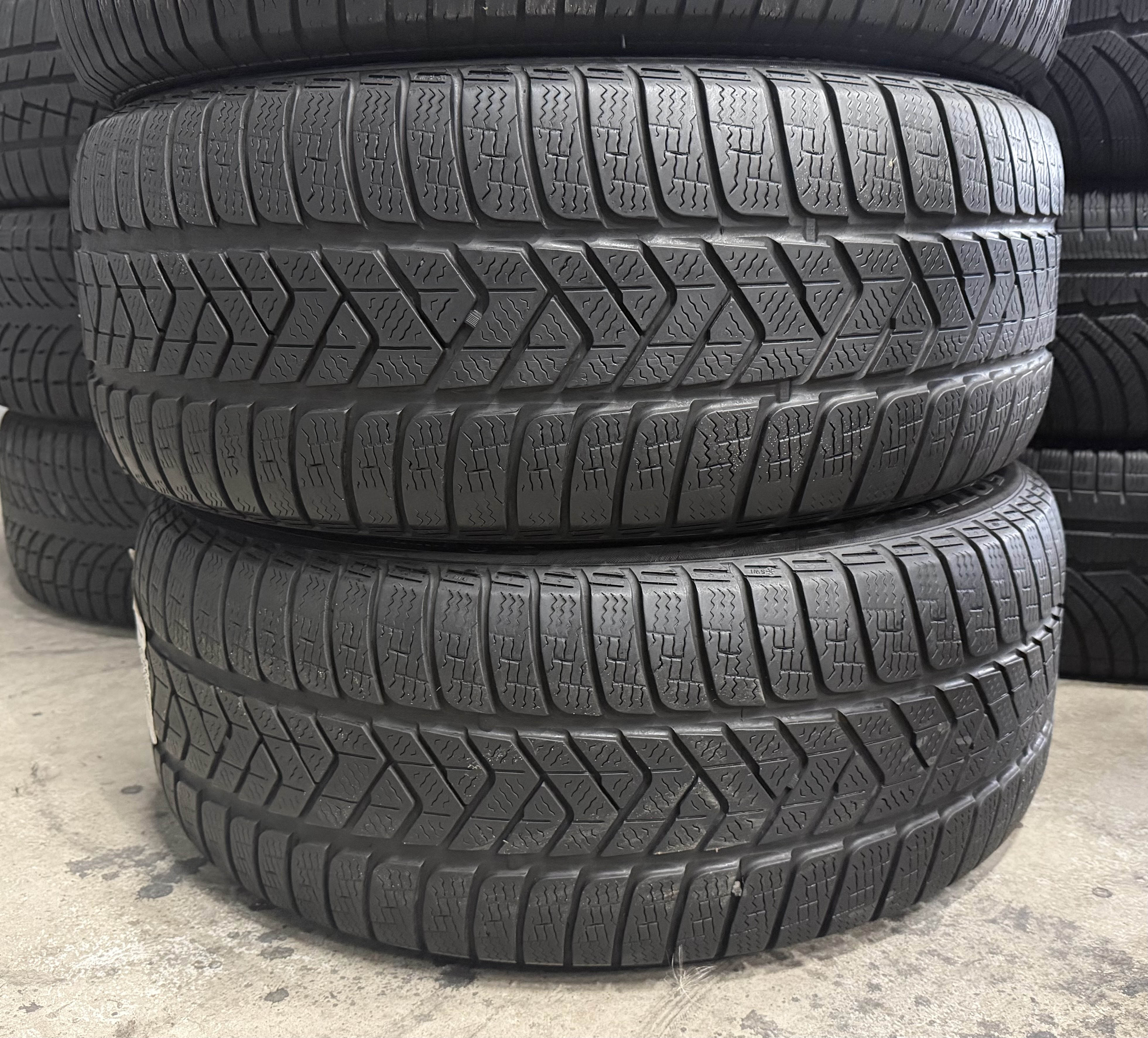 Шини б\у 245/50 R18