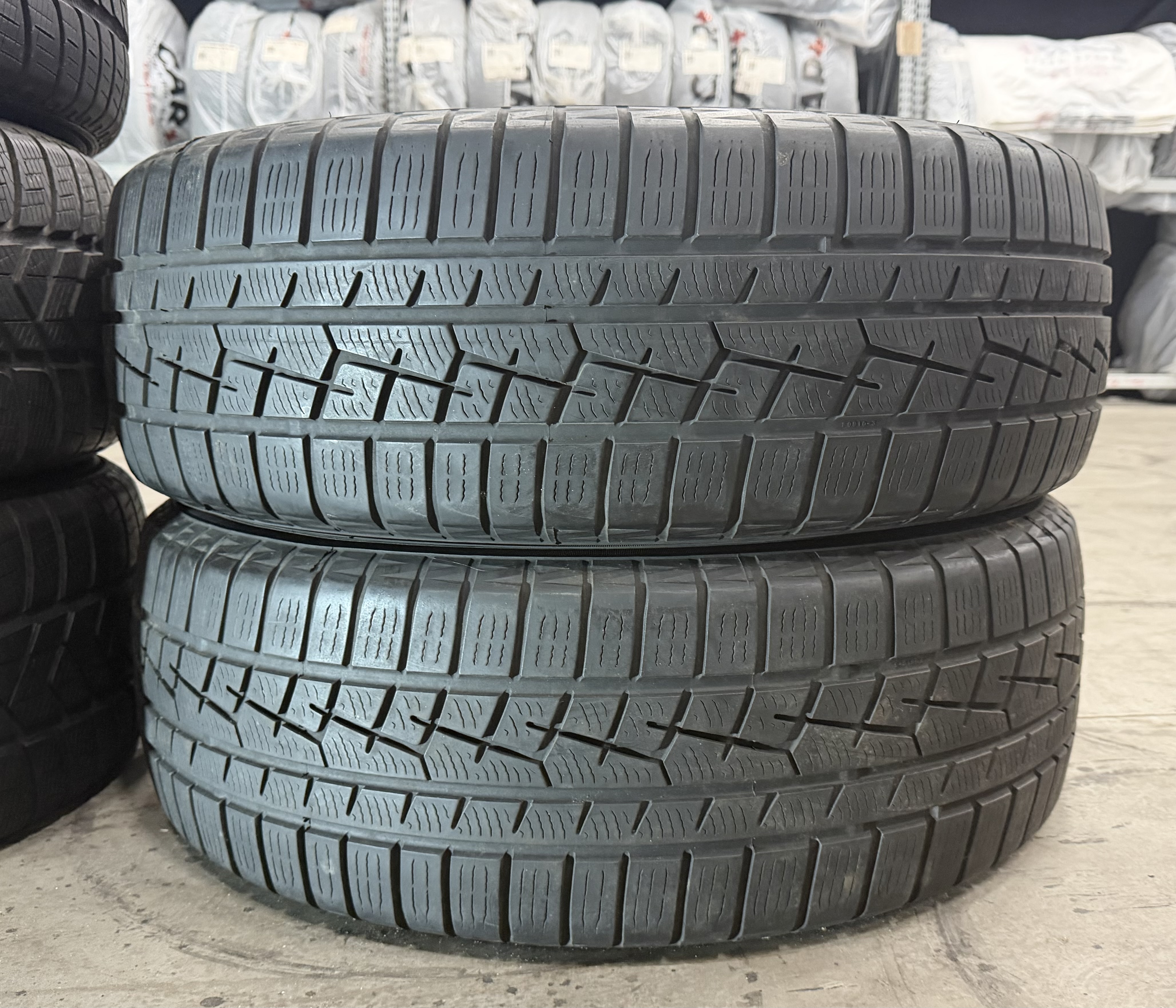 Шини б/в 235/60 R18
