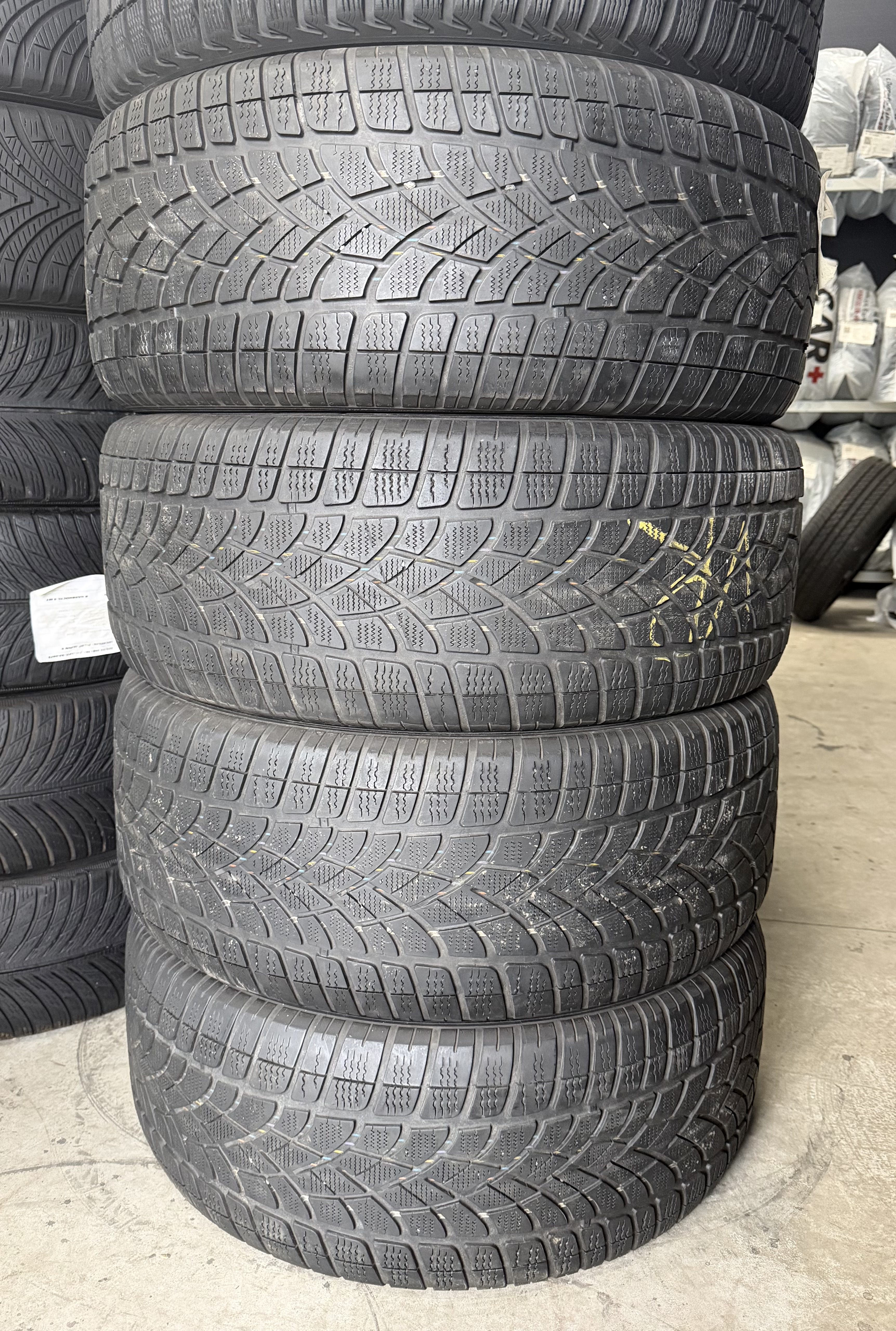 Шини б\у 265/50 R19