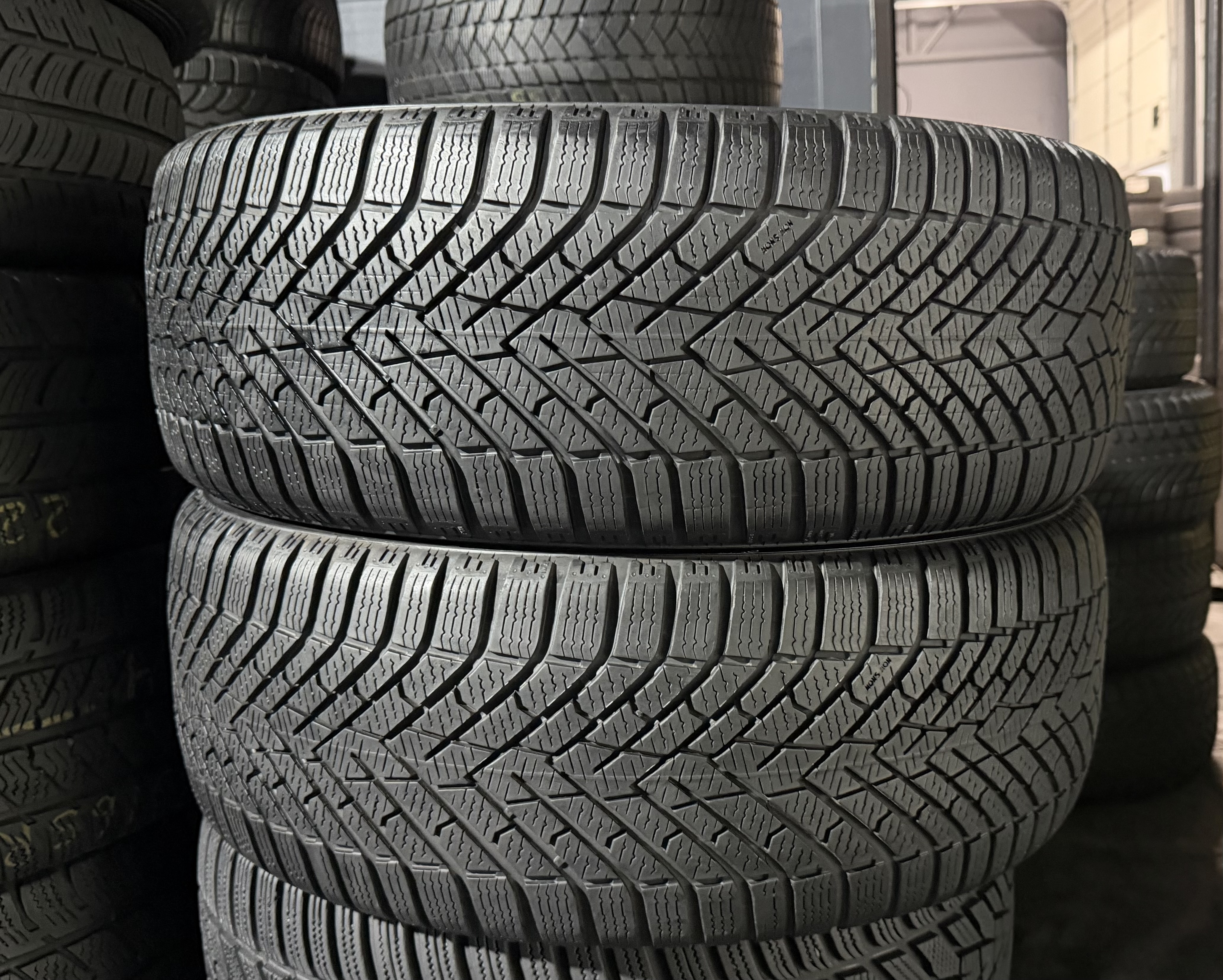 Шини б\у 225/55 R18