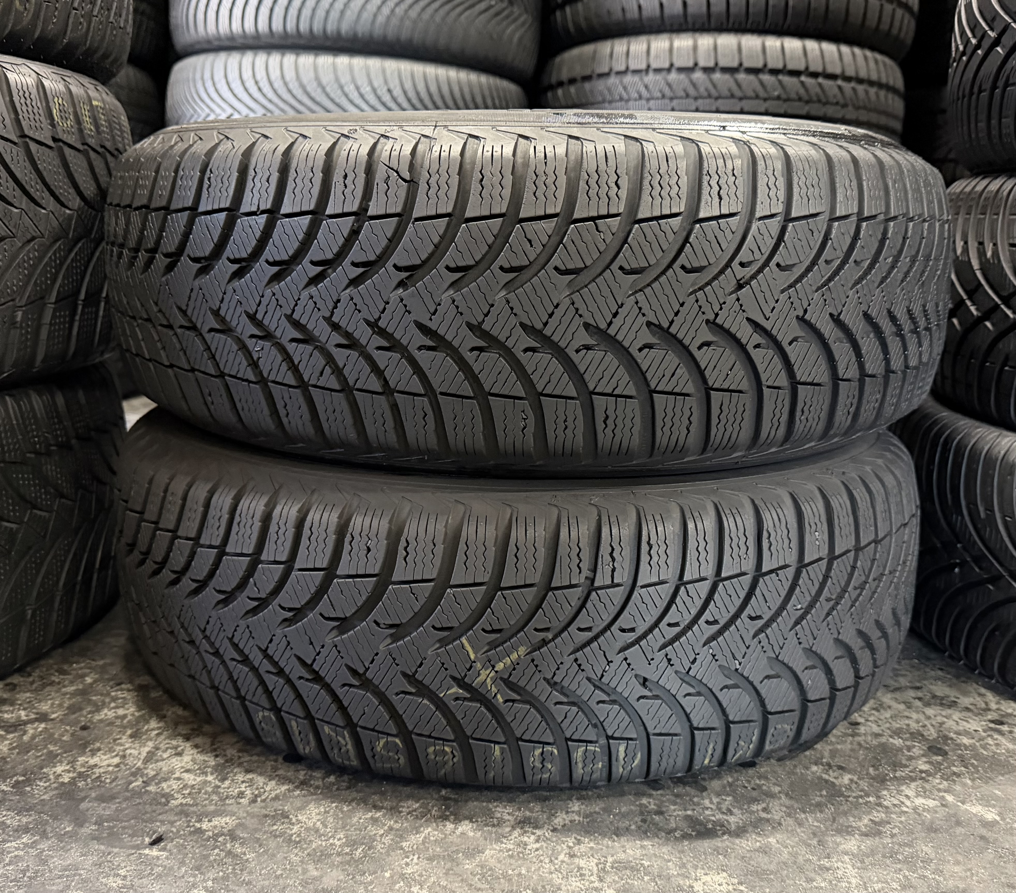 Шини б\у 195/65 R15