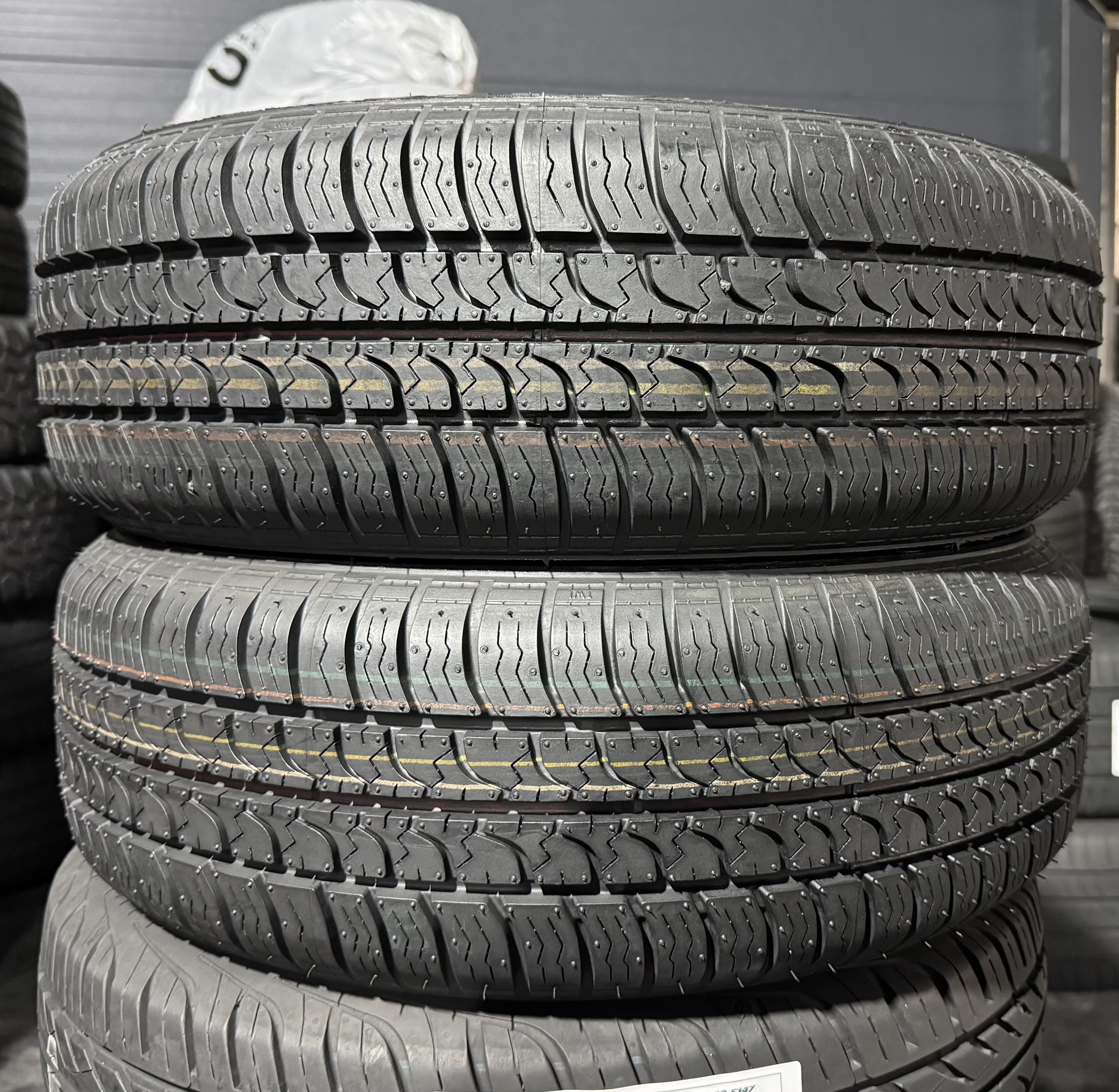 Шини б\у 175/65 R13