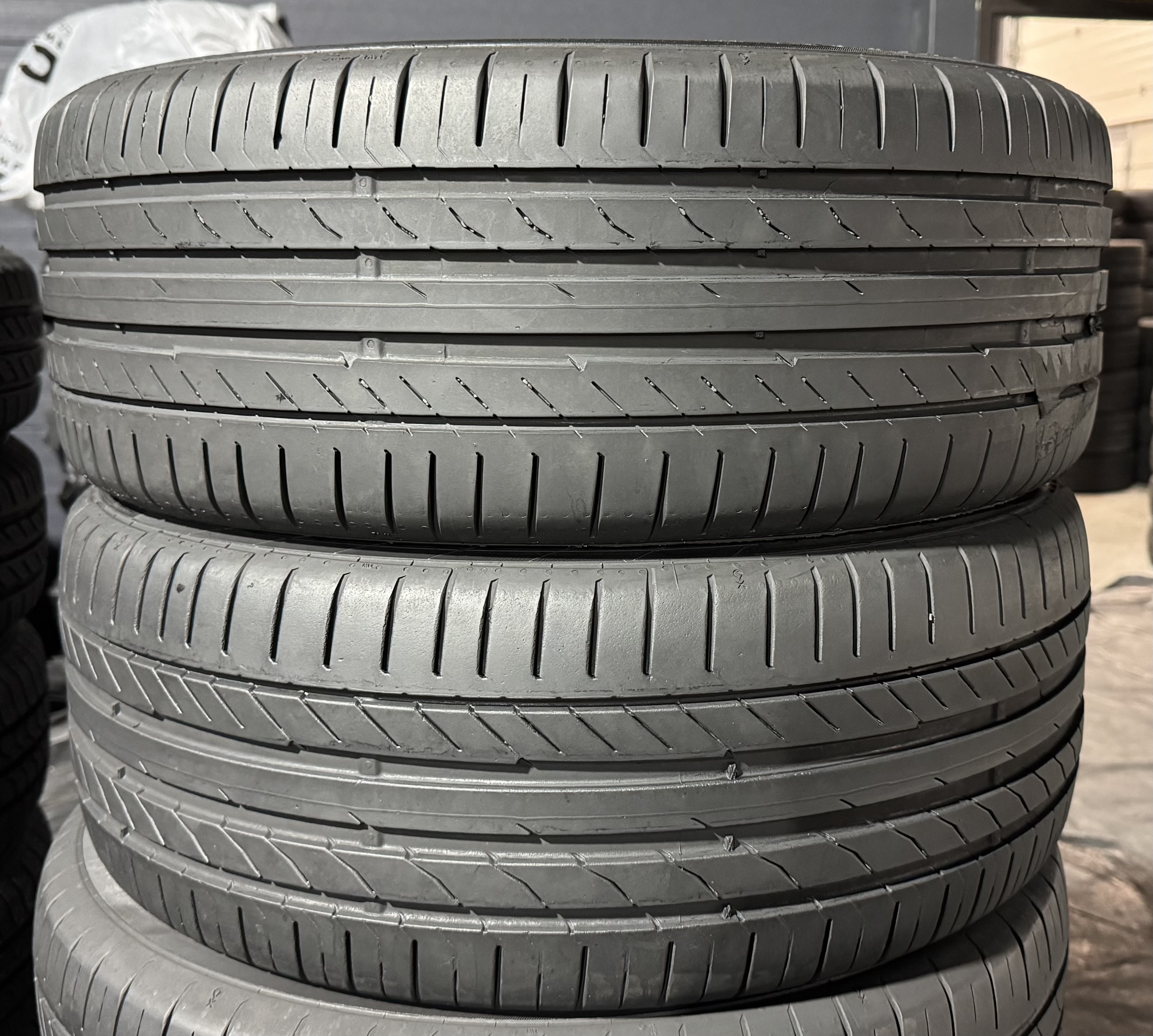 Шини б\у 225/45 R17