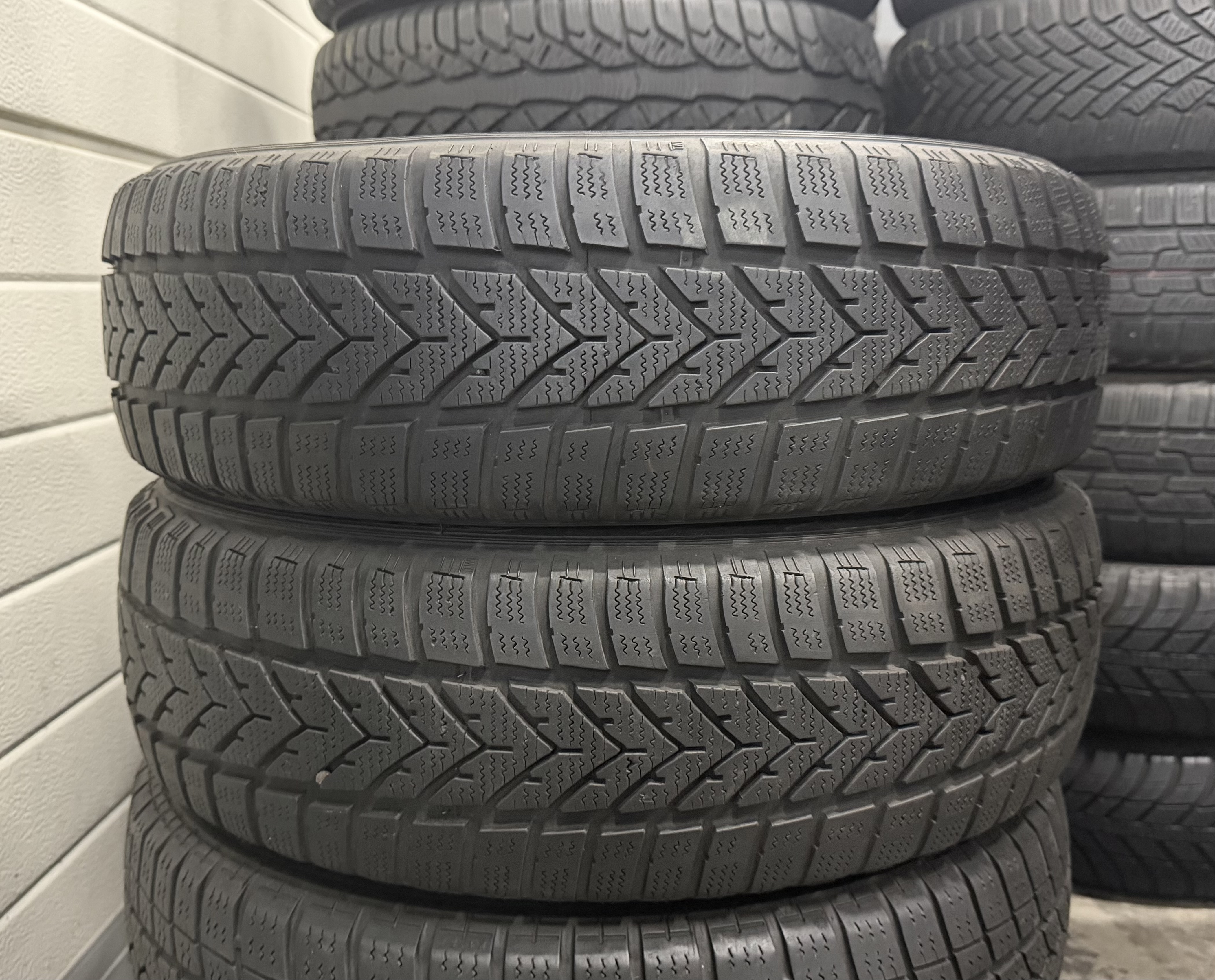 Шини б\у 165/65 R14