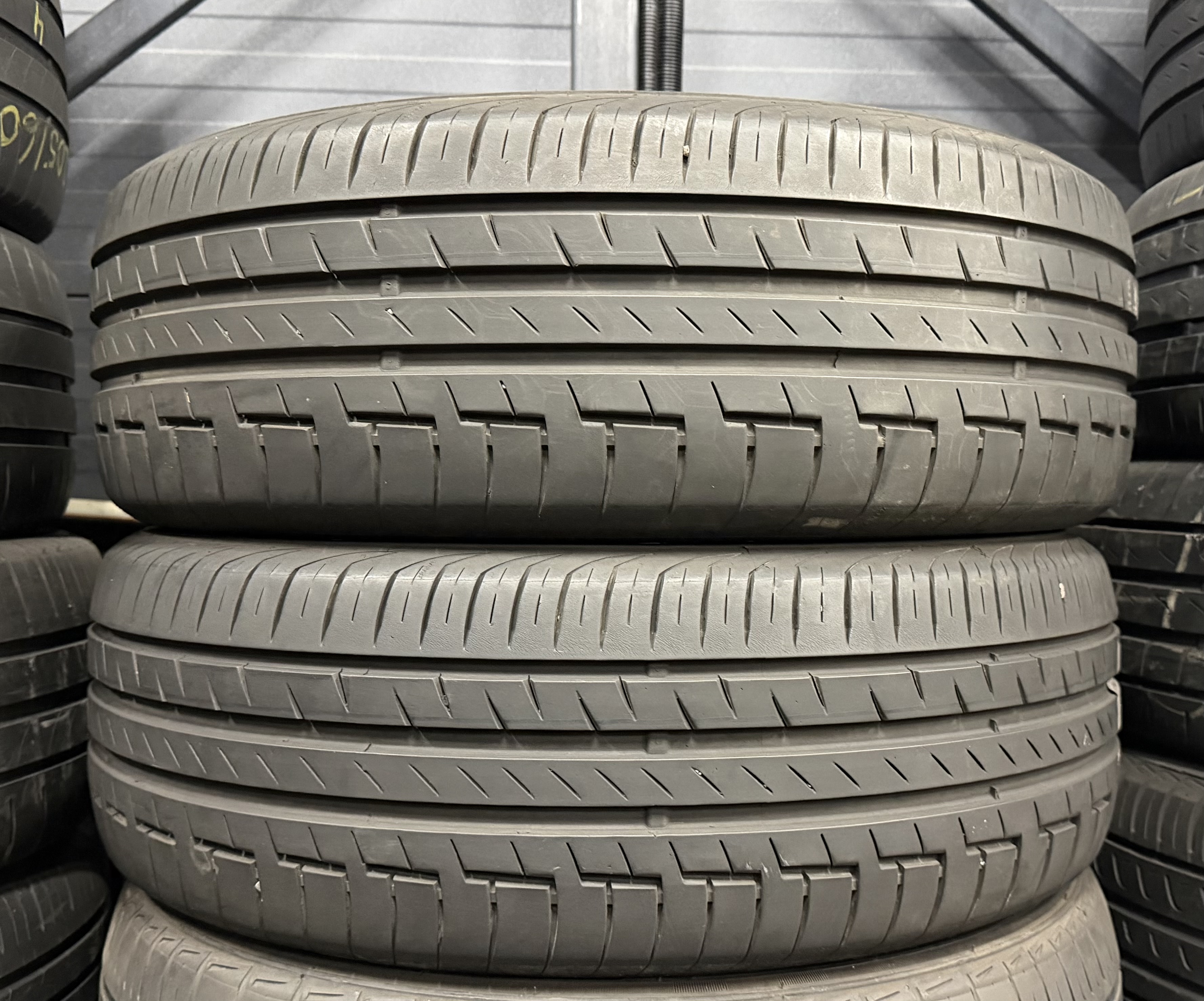 Шини б\у 205/60 R16