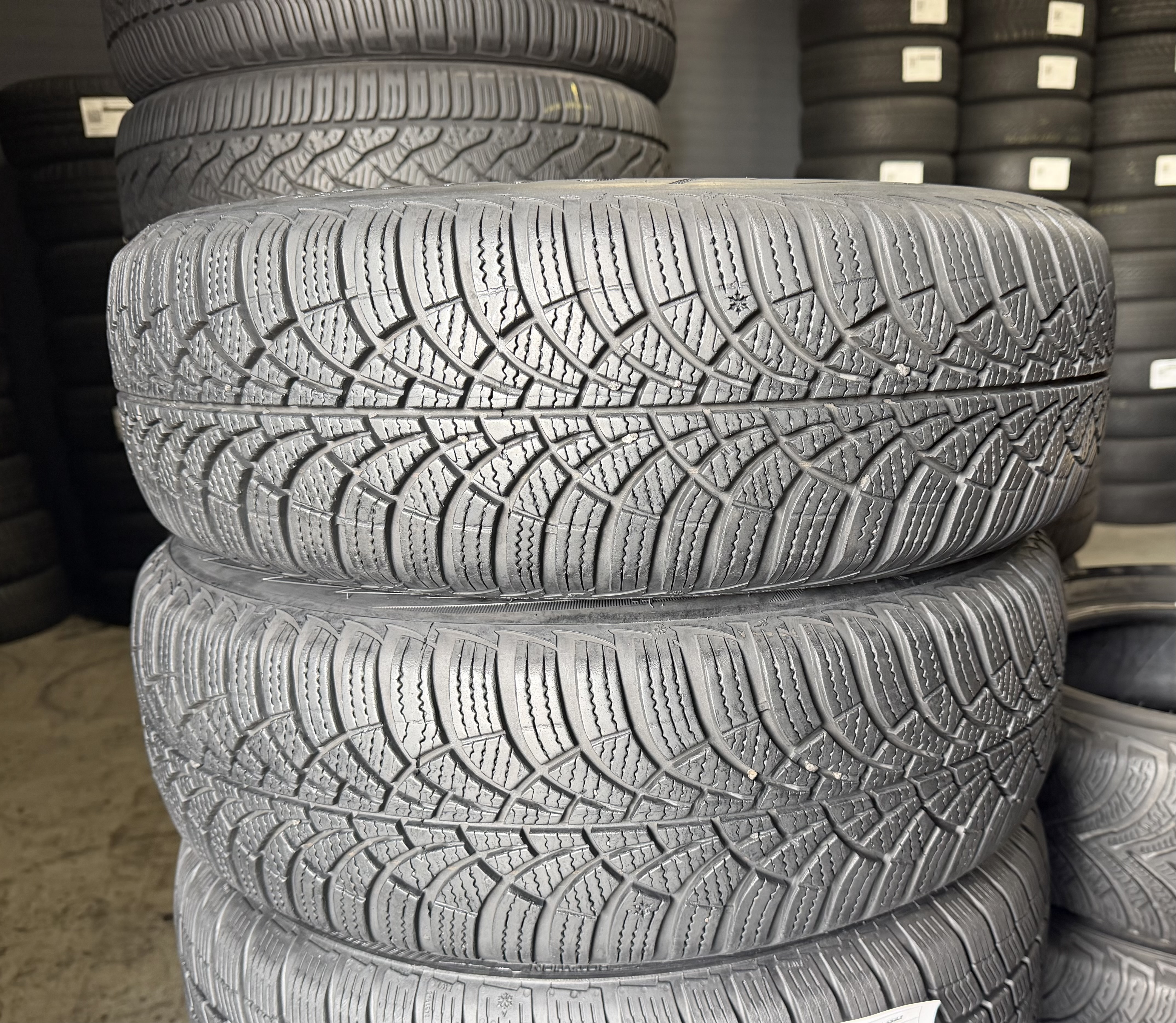 Шини б\у 185/65 R15